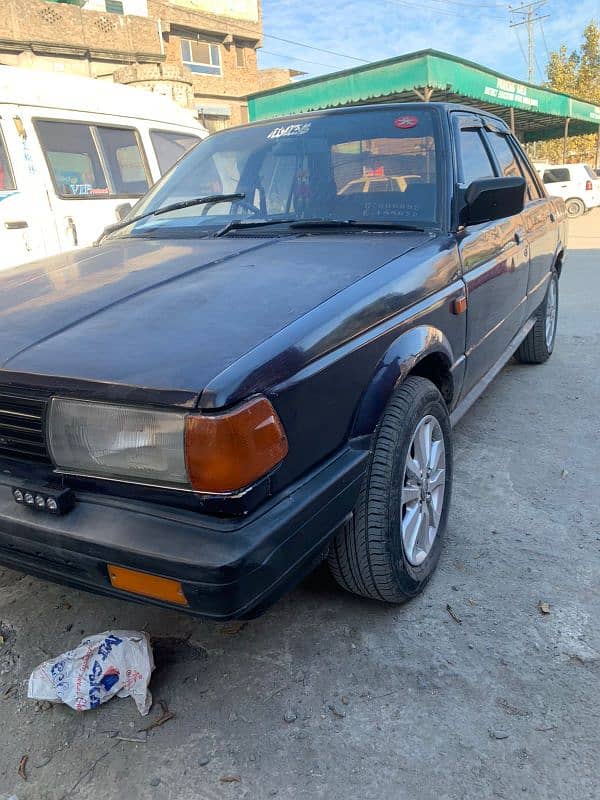 Nissan Sunny 1986 3