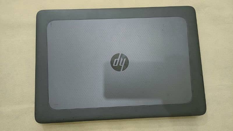 hp Zbook 15 G3 | i7 6th HQ 8/256+1 TB | 4gb dedicated 2