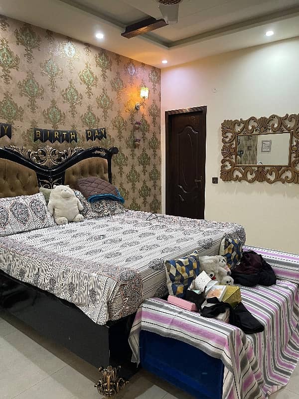 House For sale In Bahria Town - Overseas B 18