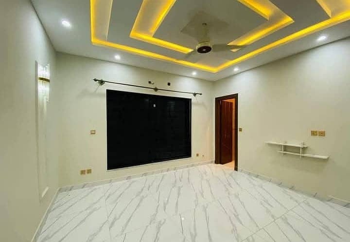 10 Marla Fully Luxury Upper Portion Available For RENT In Bahria Town Phase 8 (C BLOCK ) 7