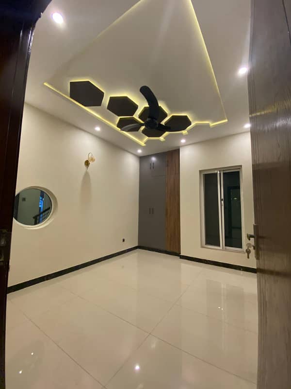 7 Marla Fully Luxury House Available For Rent In Good Price In Bahria Town Phase 8 Abu Bakar Block Rawalpindi 16