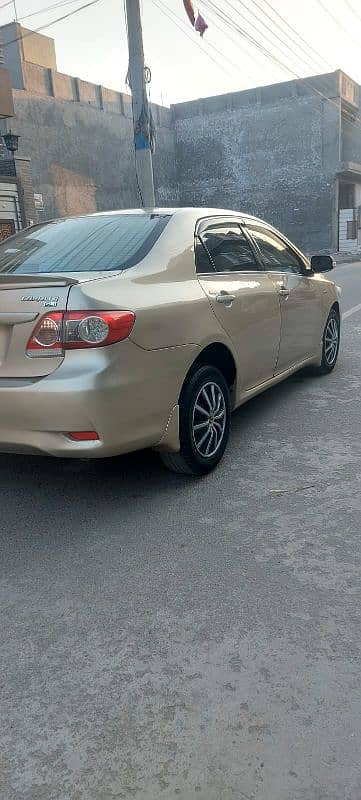 Toyota Corolla GLI 2012 6