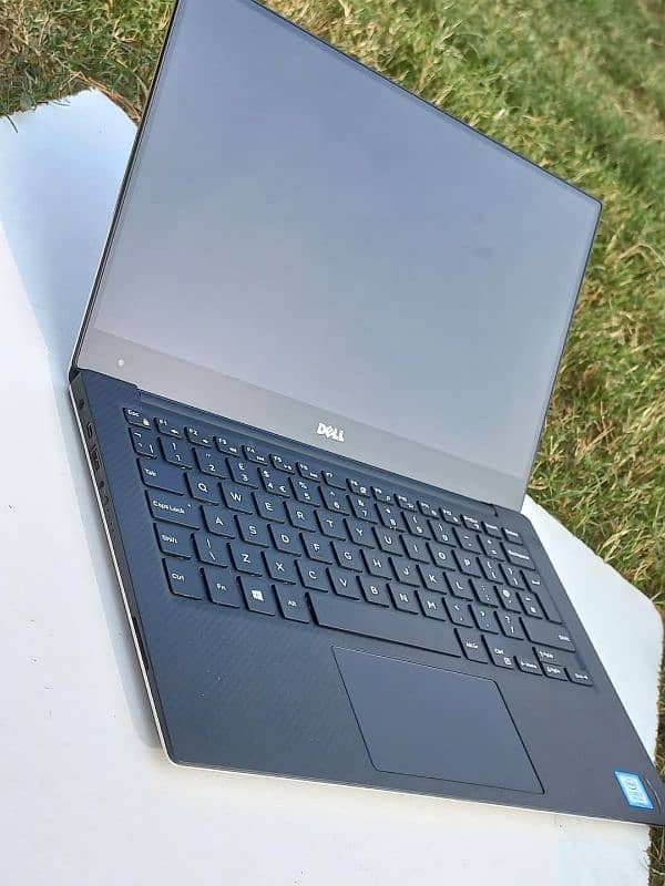 Dell XPS 9360 4K Core i7 7th Generation 16/256 5