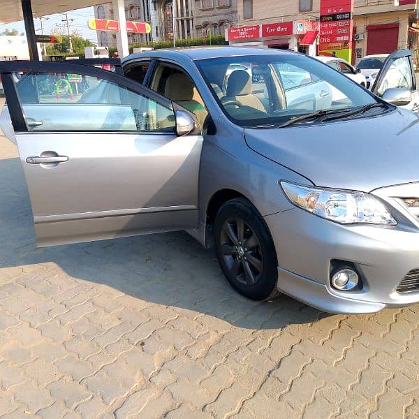 Toyota Corolla Altis 2010 16