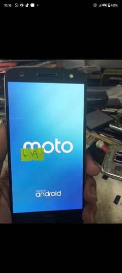 moto z3 penal available