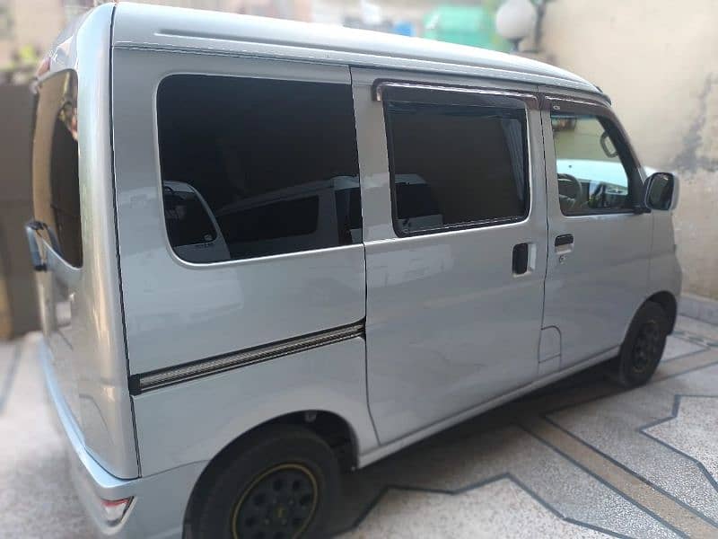 Daihatsu Hijet 2018 8