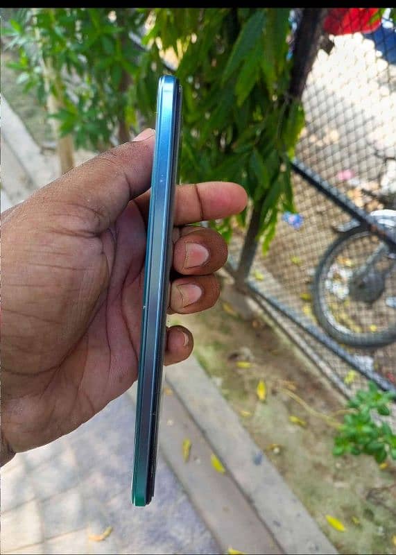 vivo v23e lush condition 10/9.5 Contact number 03099228642 2