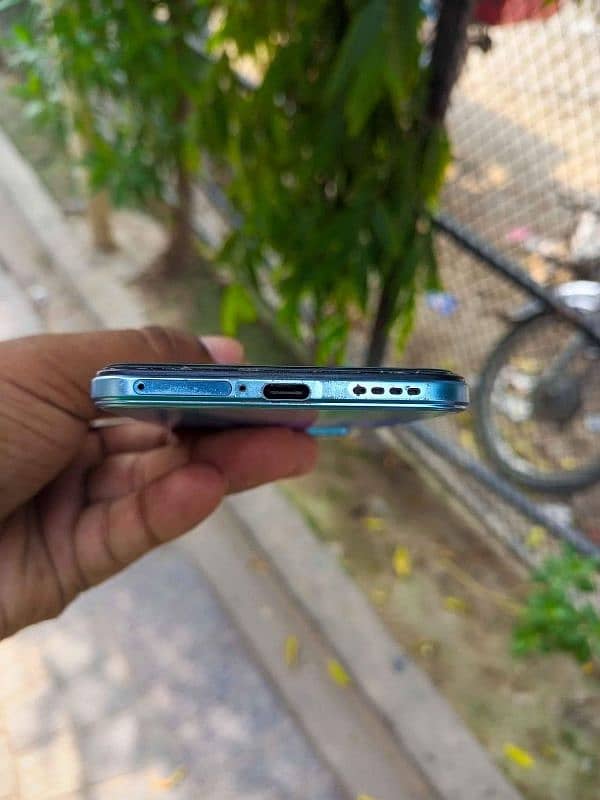 vivo v23e lush condition 10/9.5 Contact number 03099228642 3