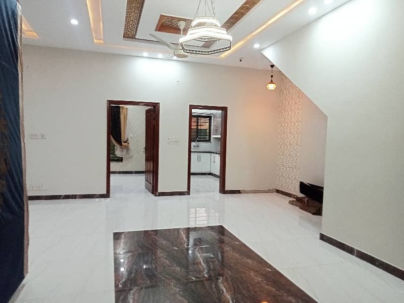 8 Marla Main double Road House available for sale in Faisal Town phase 1 of block A islamabad pakistan 5