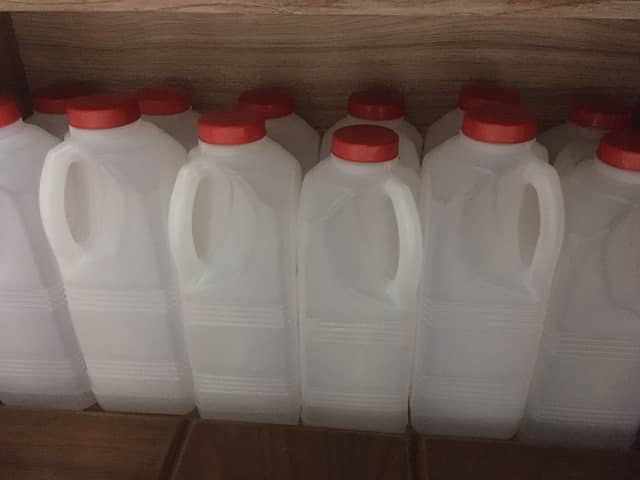 Square Bottles-Any liquids-water/milk/juice/sharbat - 1 Ltr 0