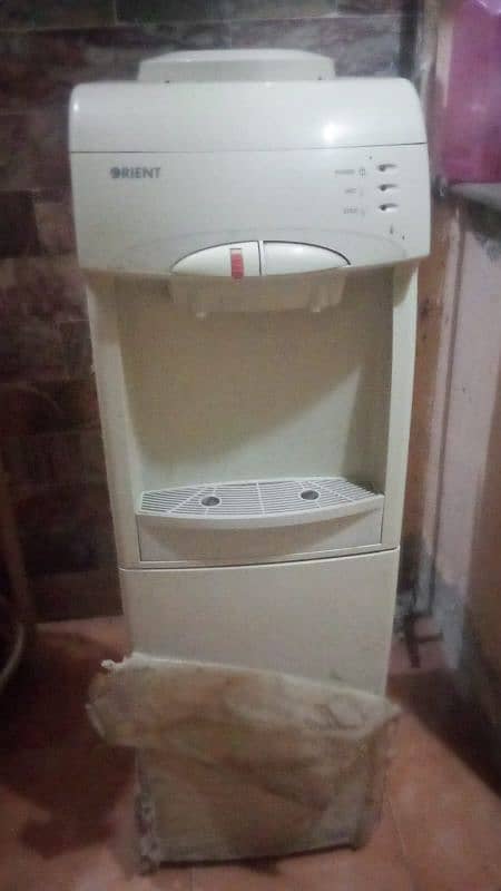 Orient Water Dispenser 2