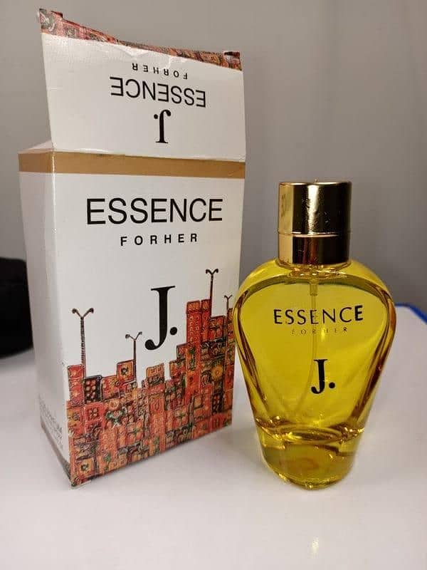 Essence & j. janan perfume 0