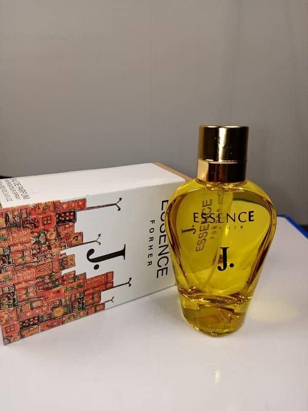 Essence & j. janan perfume 1