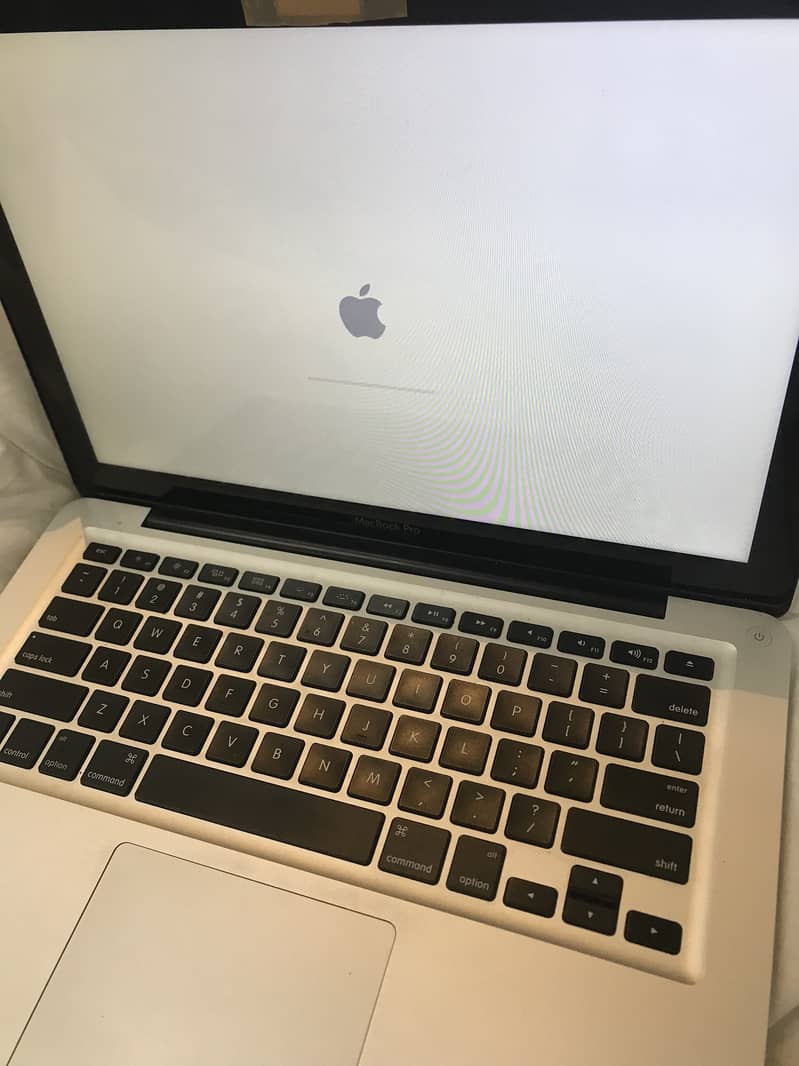 Mac book pro 0