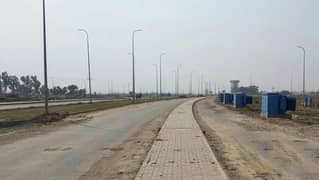 1 Kanal Best Location Corner Plot For Sale Plot No. 805