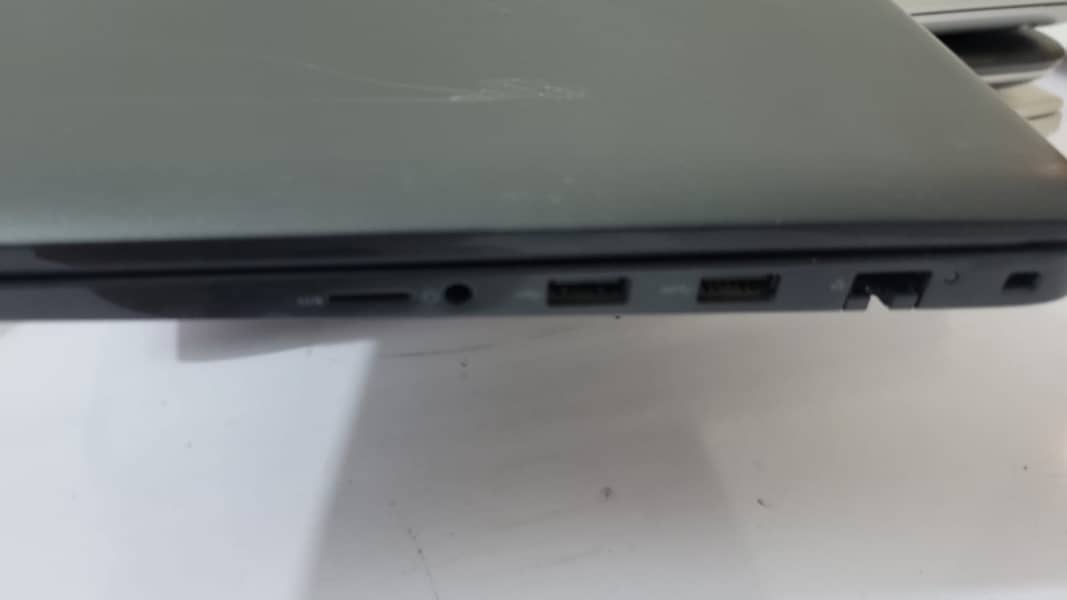 HP ProBook 450 G5 Core i5 8th Gen (1.6GHz) 9