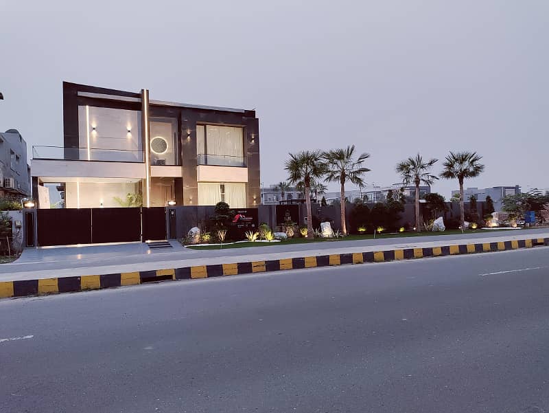 DHA 01 Kanal Brand New Luxury Bungalow kanal lawn Available For Sale 38