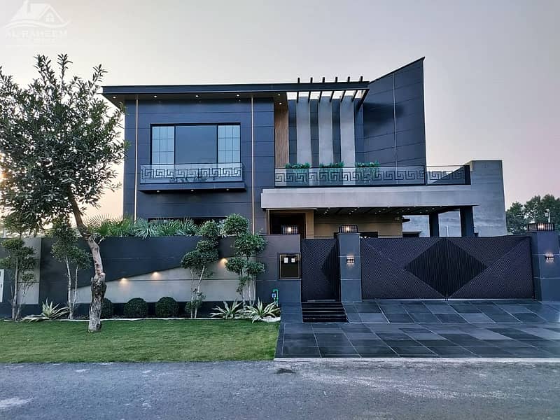 Discover Luxury Living In This Meticulously Designed House For Sale At Top Location 0