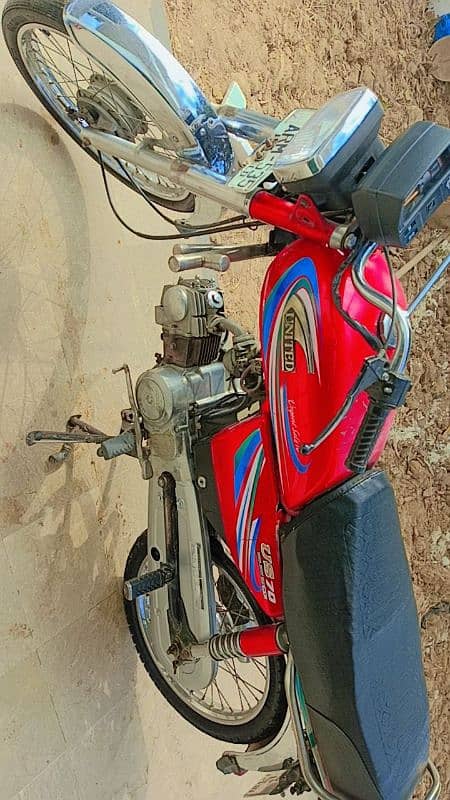 motorcycle for sale 2017 model copy aur number plate okay Islamabad 1