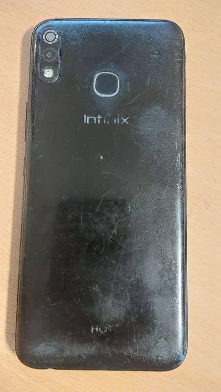 infinix HOT 8 lite 1