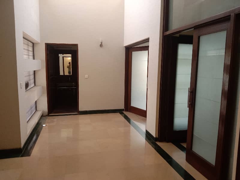 1 Kanal Beautiful House Facing Park Available For Rent In DHA 44