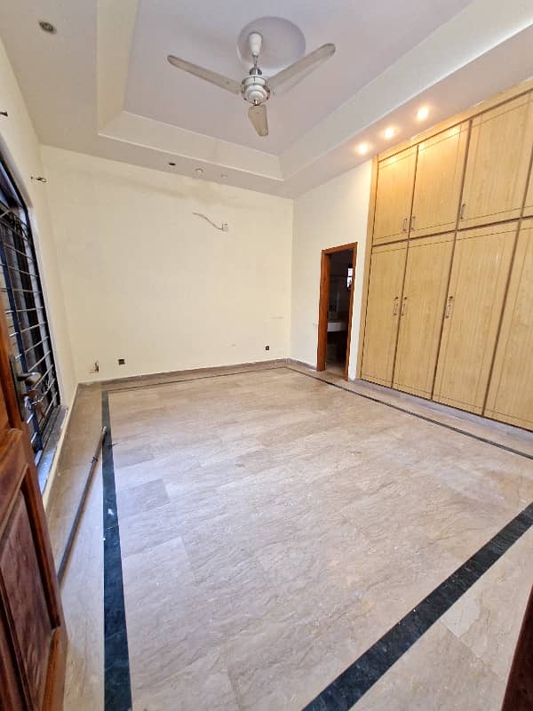 1 Kanal Upper Portion Available For Rent In DHA 3