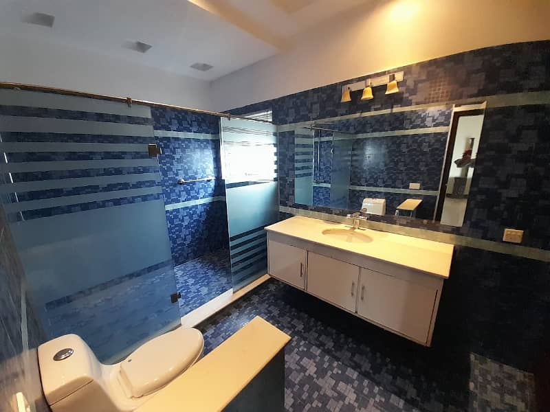 1 Kanal Upper Portion Available For Rent In DHA 2