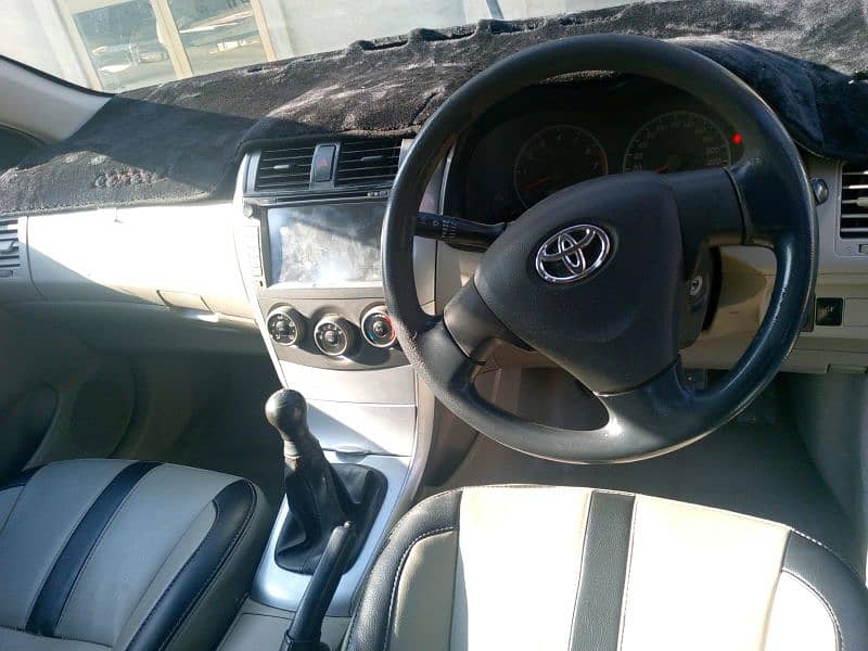 Toyota Corolla XLI 2013 6