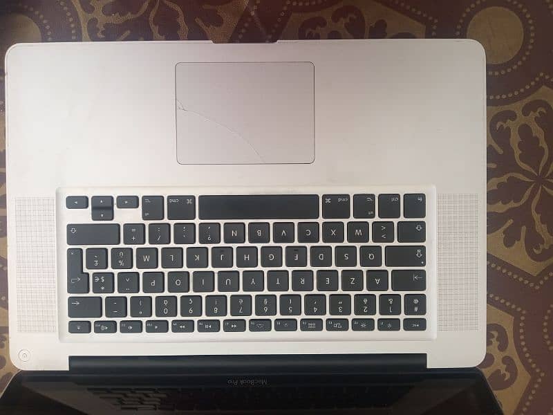 Mac Book Pro 1