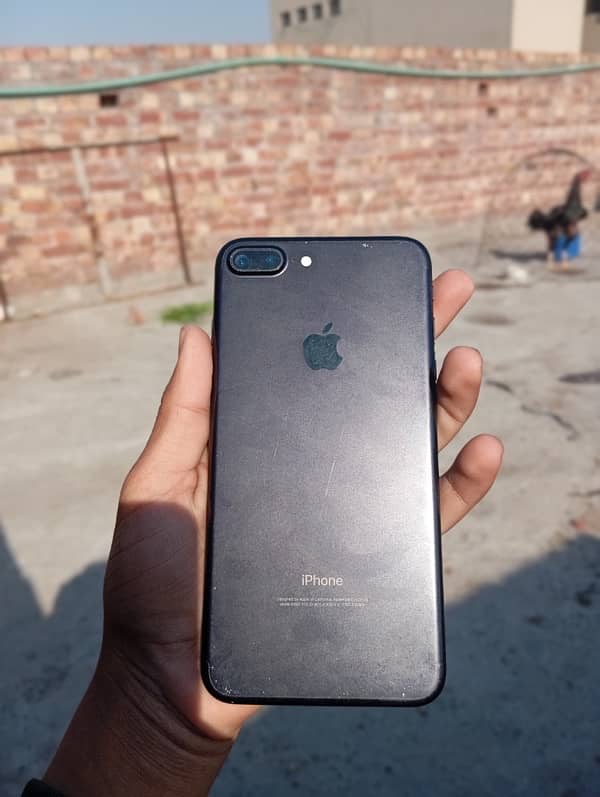 iPhone 7plus pta approved 128gb read add 0