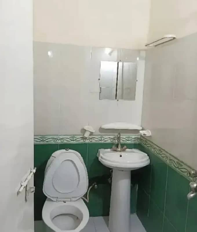 G-11/4 FGEHA E-Type 2nd Floor Flat For Rent 11