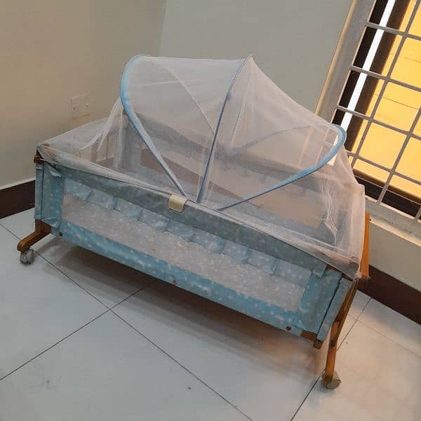 baby cot 0