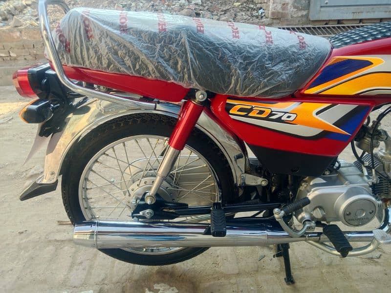 Honda CD 70 motorcycle for sale model 2025 03456561380/03057210160 9