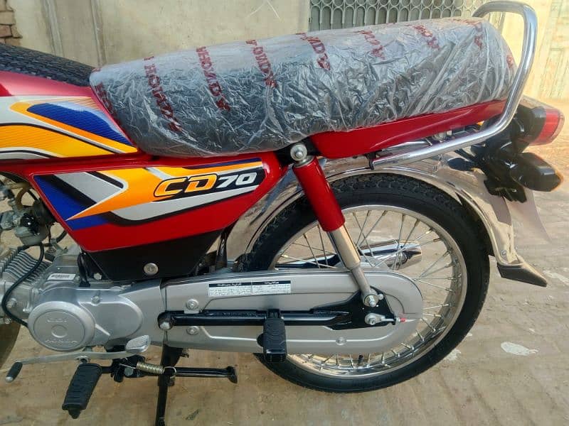 Honda CD 70 motorcycle for sale model 2025 03456561380/03057210160 13