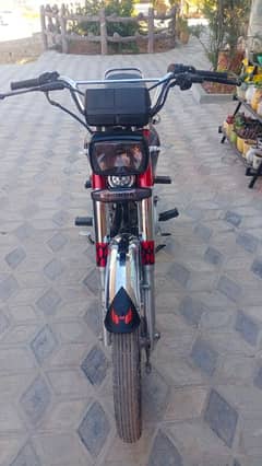 Honda125.22model ha achi condition ma 10/10 Islamabad number ha