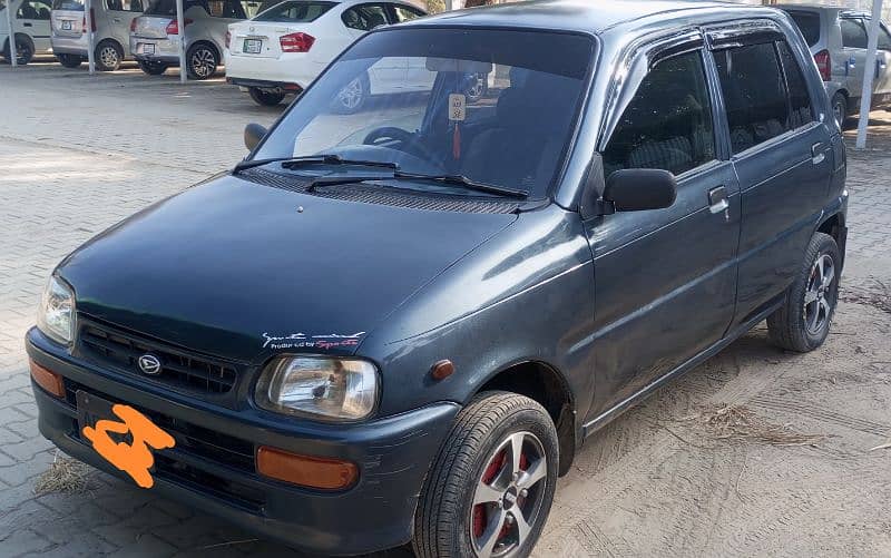 Daihatsu Cuore 2004 1