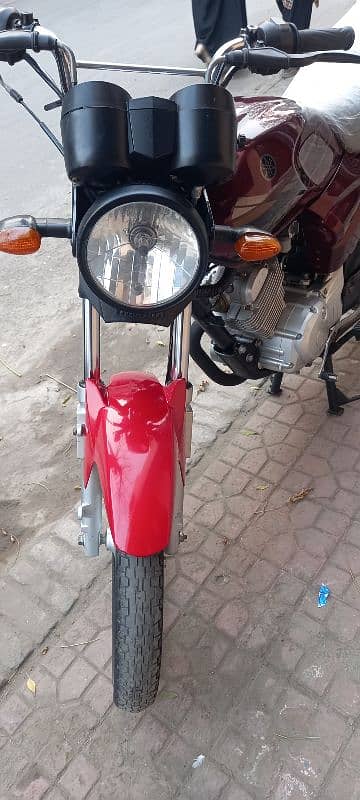 YAMAHA YB125Z IN GOOD CONDITION 5