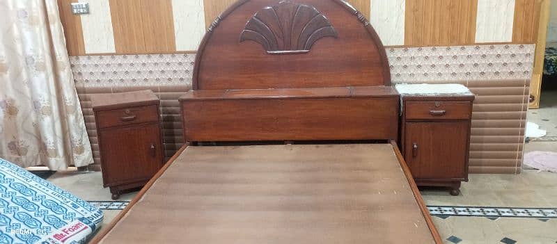 WOODEN BED WITH SIDE TABLES AND MATTRESS AND EXTRA SPACE FOR ITEMS 5