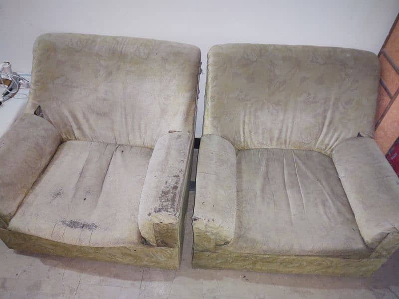 5 seater Sofa set for sale 1