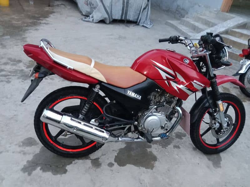 Yamaha ybr G 125 for sale  contact on: 03110961808 1