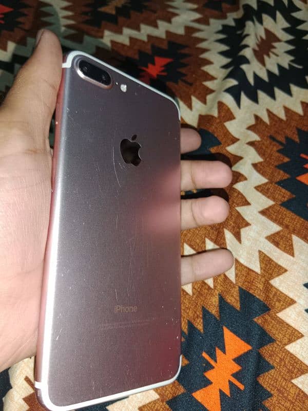 I phone 7plus 128 gb  . Exchange possible 5