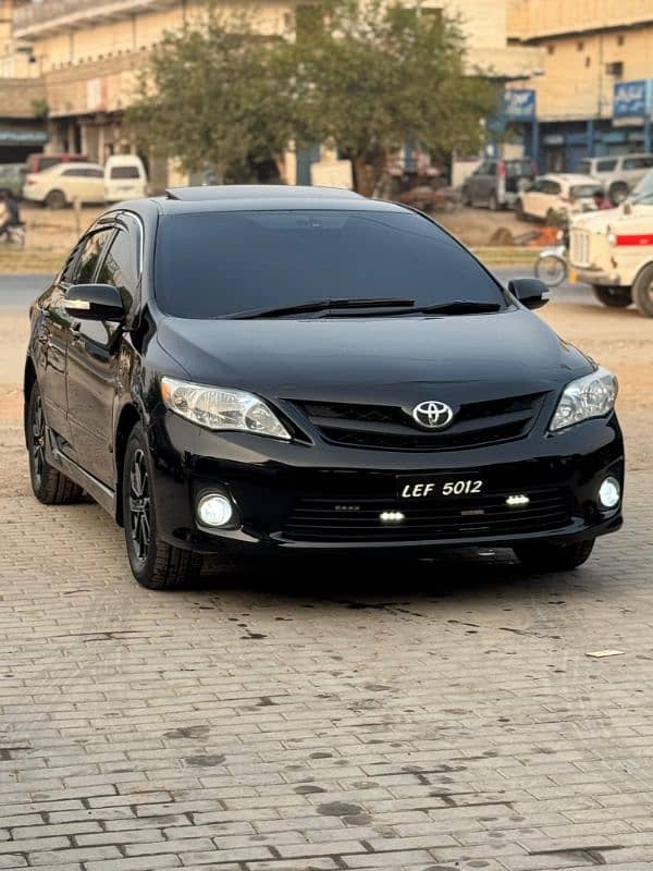 Toyota Corolla Altis SR 2012 5