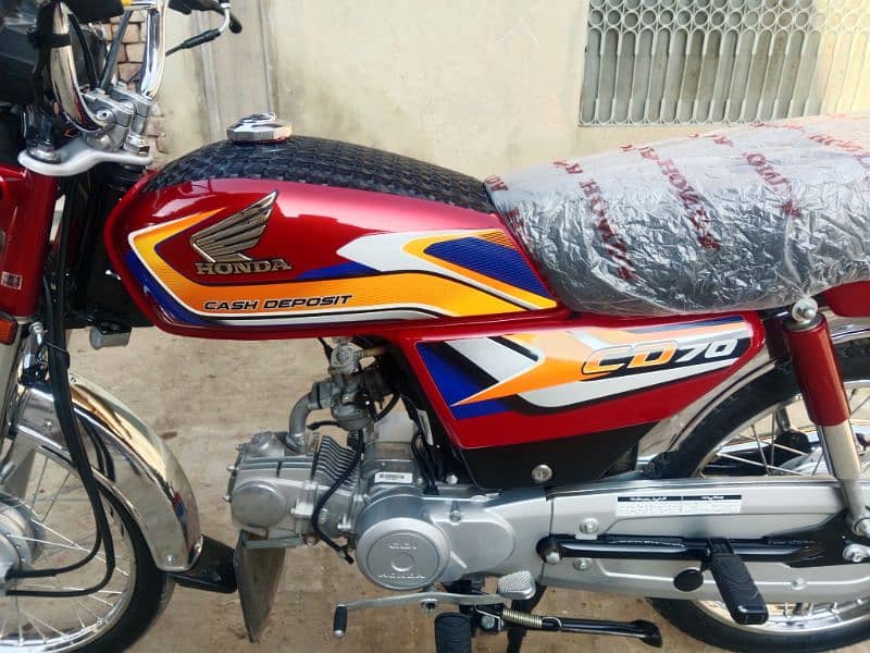 Honda CD 70 motorcycle for sale model 2025 03057210160//03456561380 10