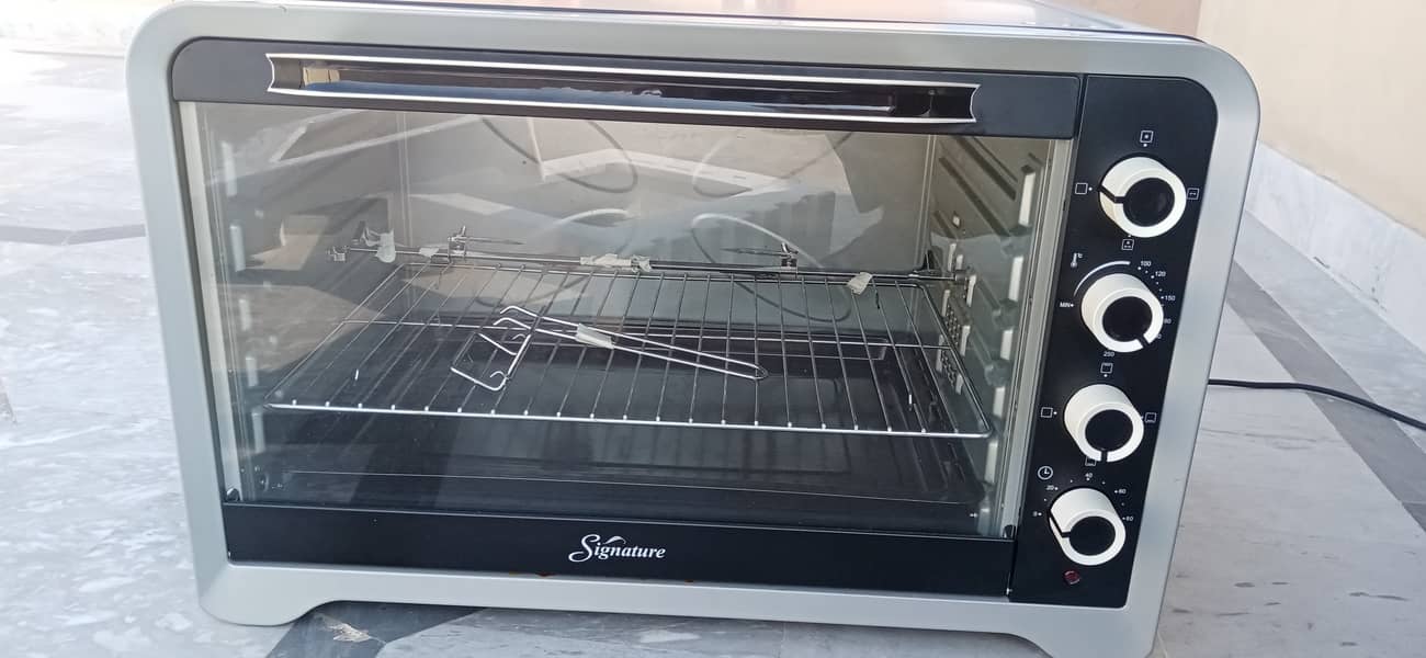 Electric Oven Toaster. . . 1