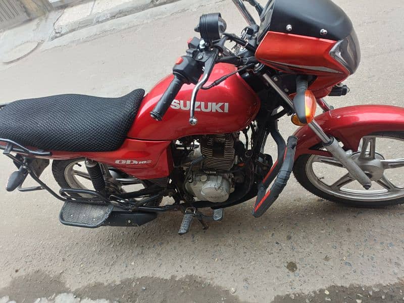 Suzuki GD 110S (Model 2018) 5