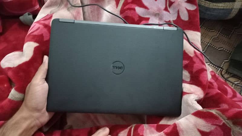 Dell i5 5th gen | 8 gb ram 128 SSD | urgent sale 9