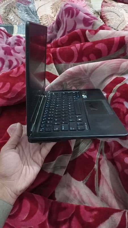 Dell i5 5th gen | 8 gb ram 128 SSD | urgent sale 11