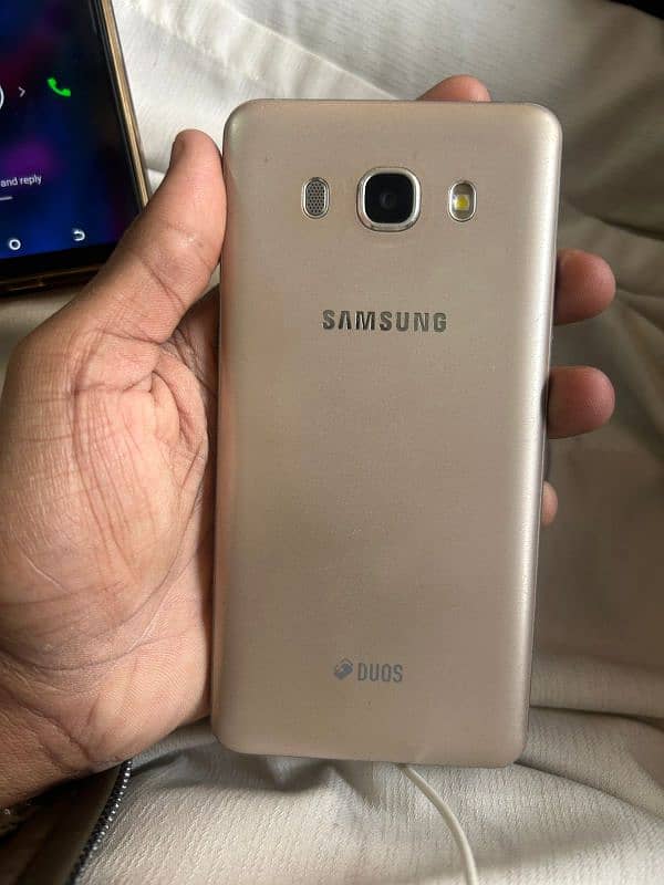 Samsung Galaxy j5 1