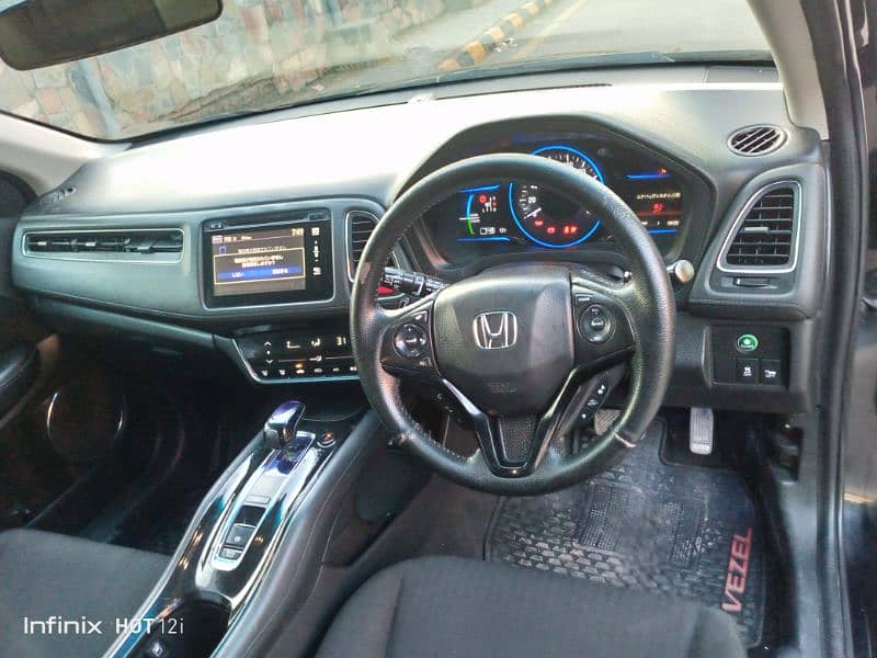 Honda Vezel 2014 6