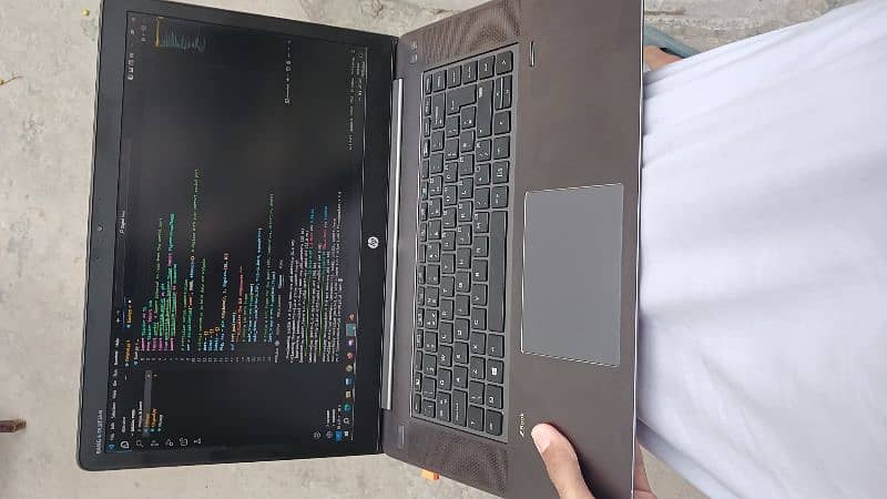 Hp Zbook Studio G3 Intel i7 6820HQ Nvidia Quadra 3